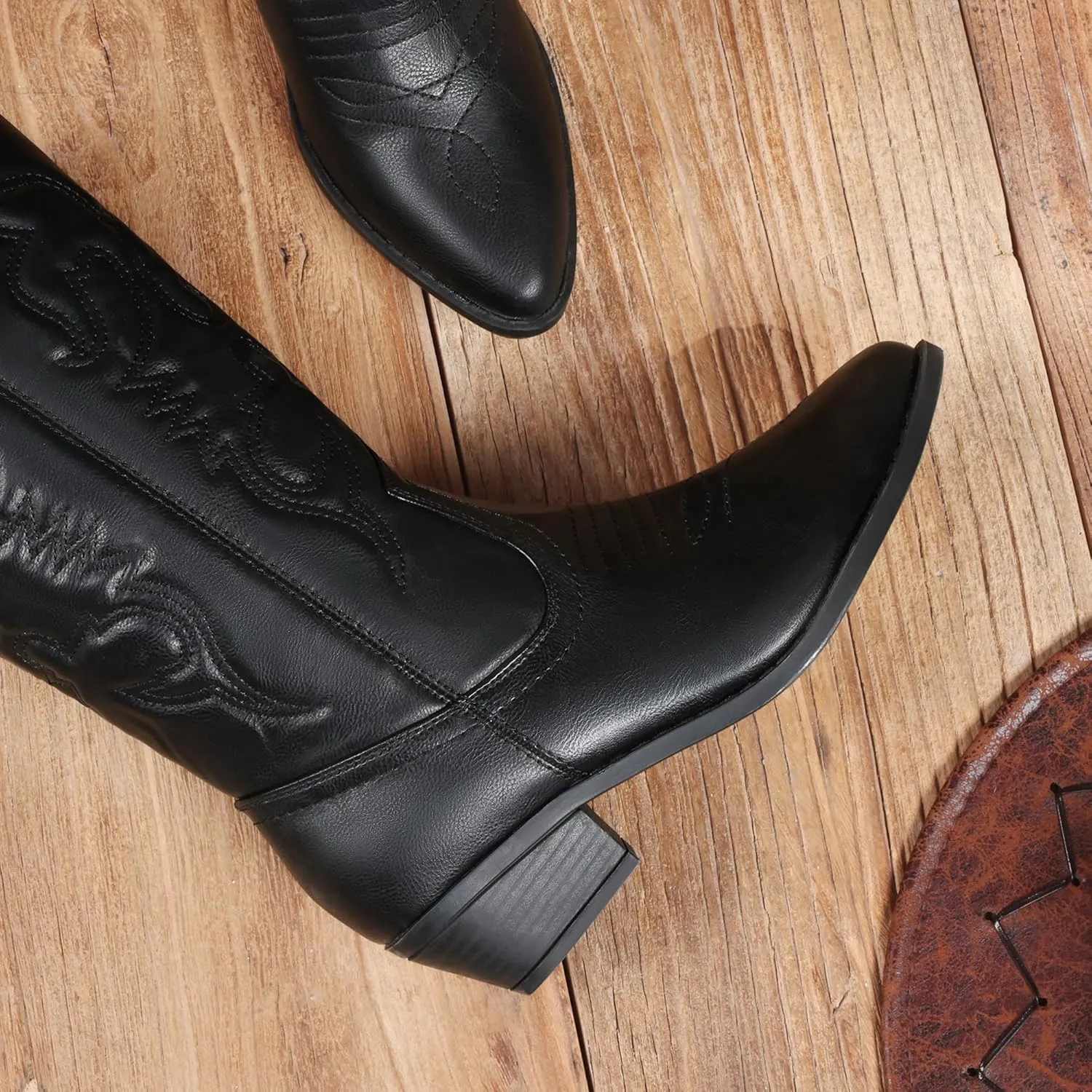 DREAM PAIRS Women's Cowboy Boots Pull On Cowgirl Boots Mid Calf Western Boots, Available in Regular and Wide Calf