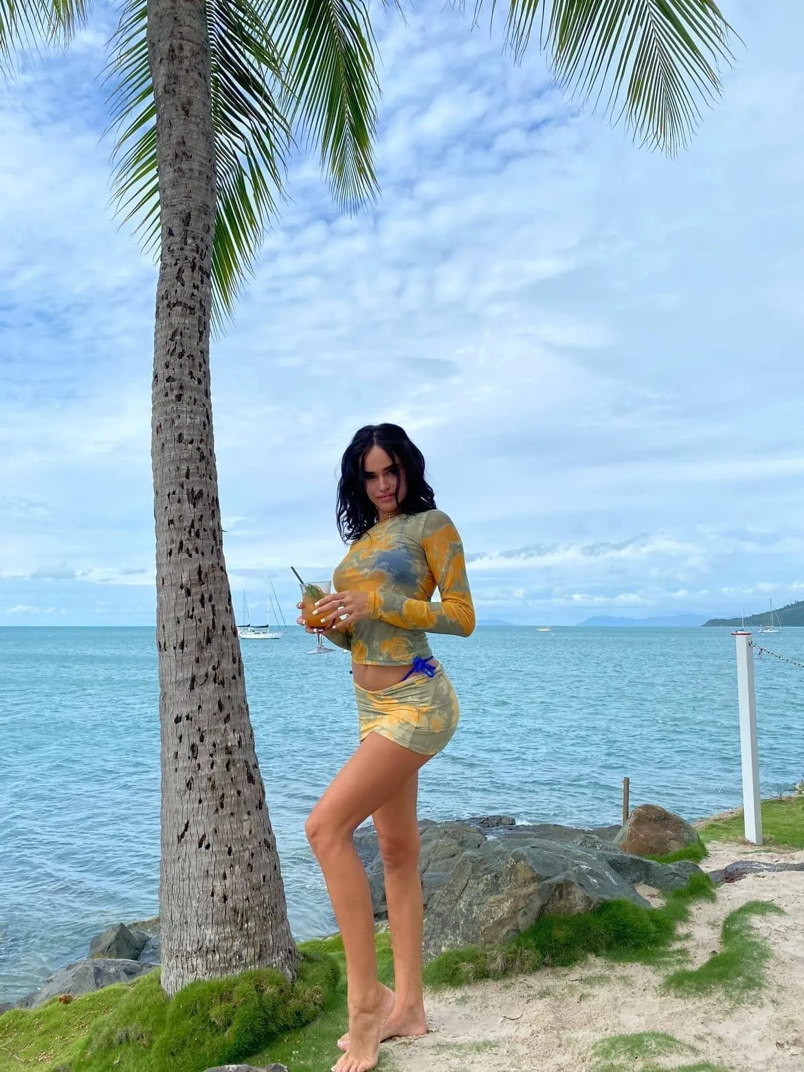 Miaou - Long Sleeve Tee in Decades Yellow