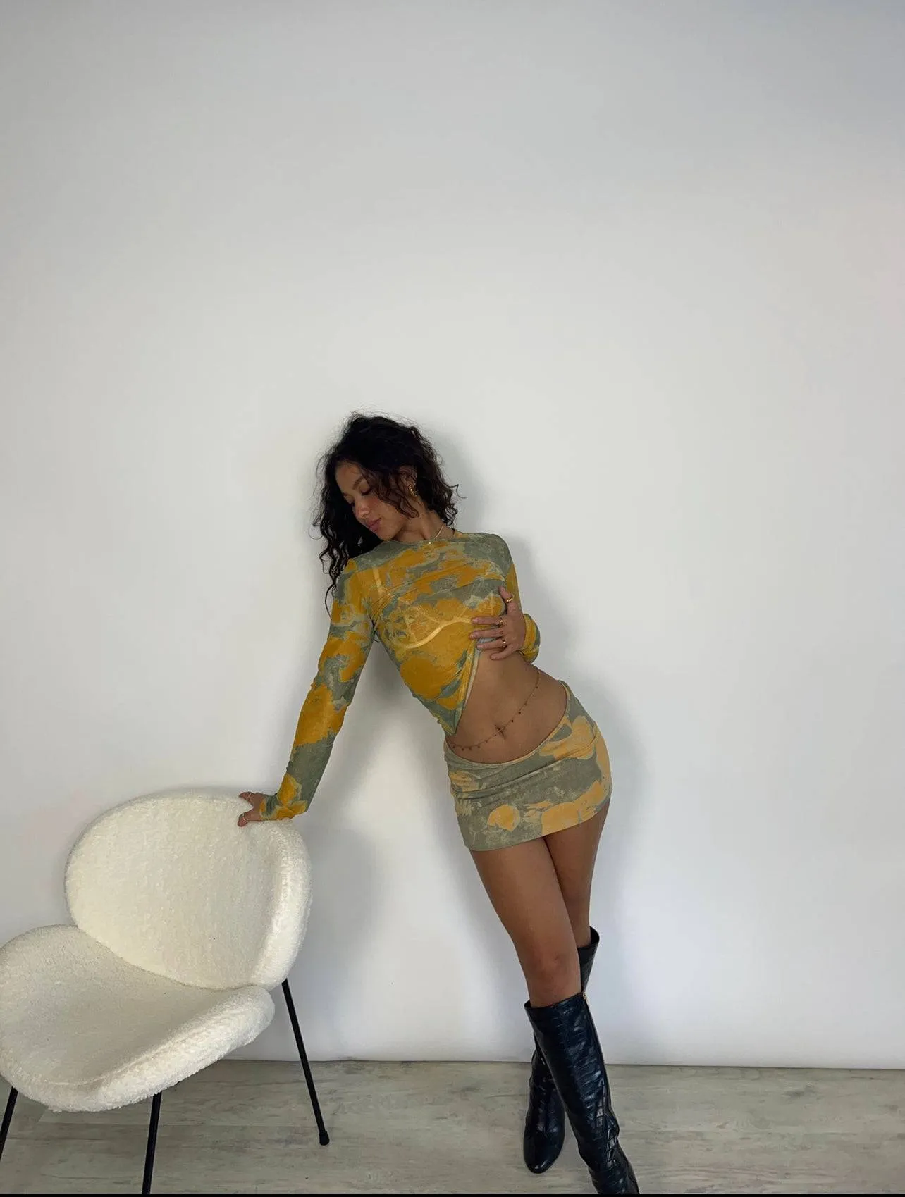 Miaou - Long Sleeve Tee in Decades Yellow