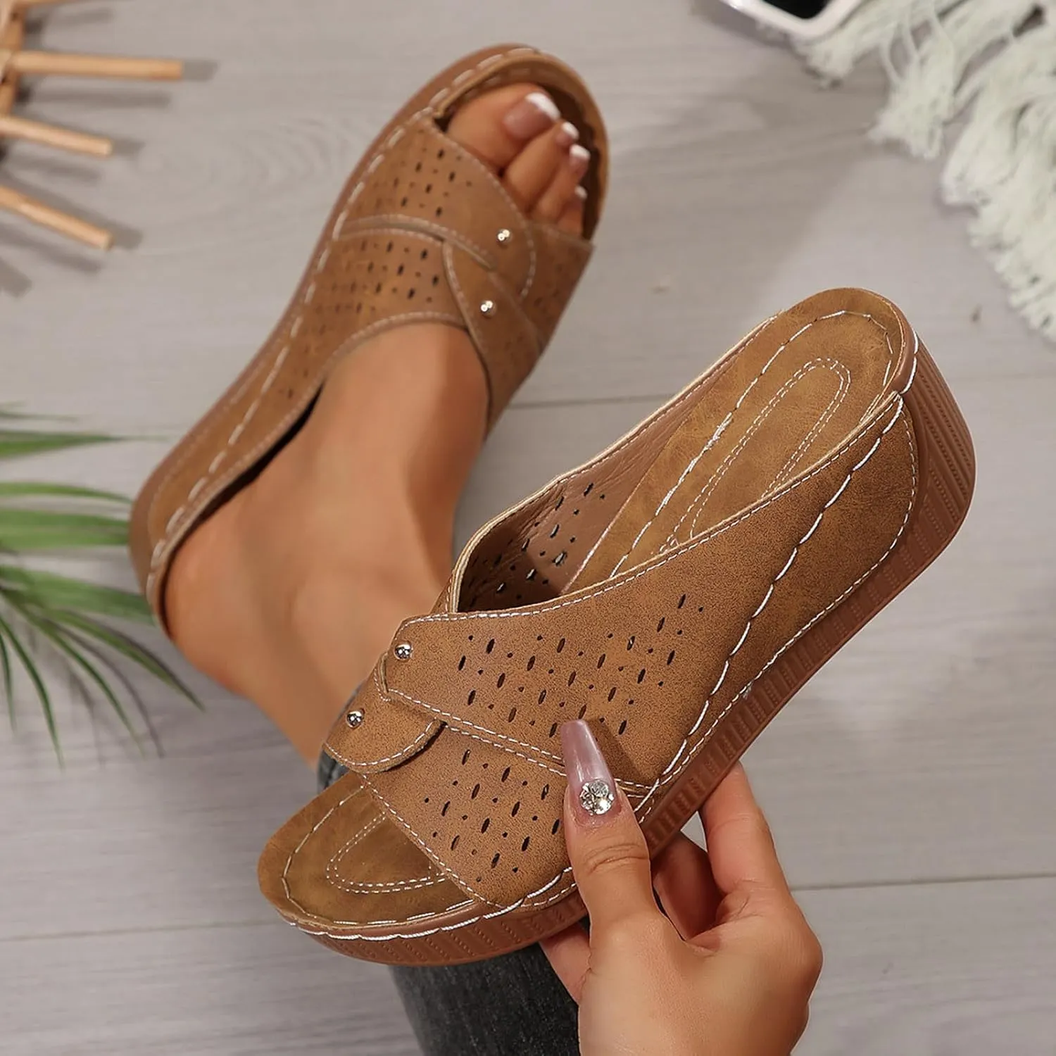 Women Summer Sandals Low Heel Slip On Casual Comfortable Arch Support Beach Walking Shoes for Daily Outfits