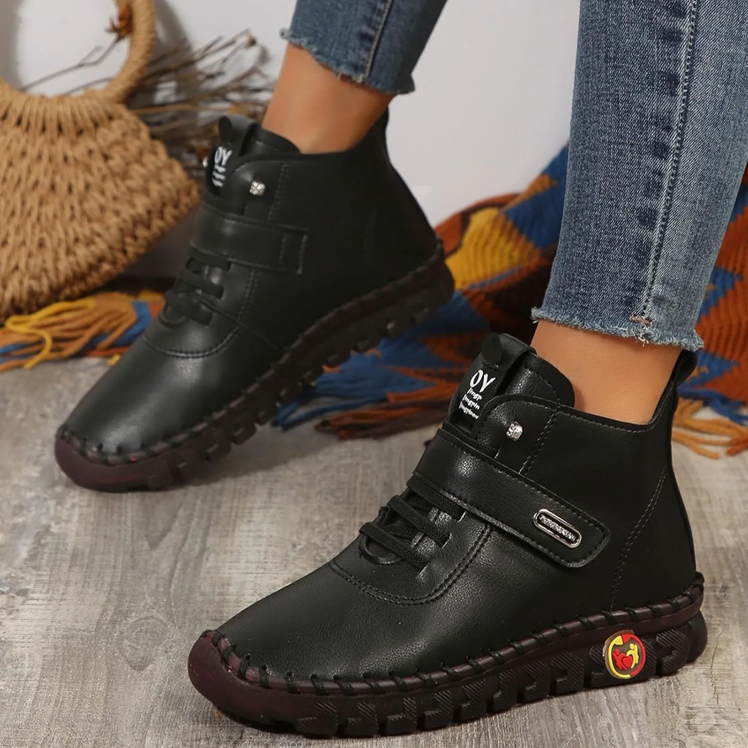Womens Boots Fuzzy Fur Lined Insulated Warm Fashion Winter Boots for Women Thick Sole Anti-Slip Ankle Boots